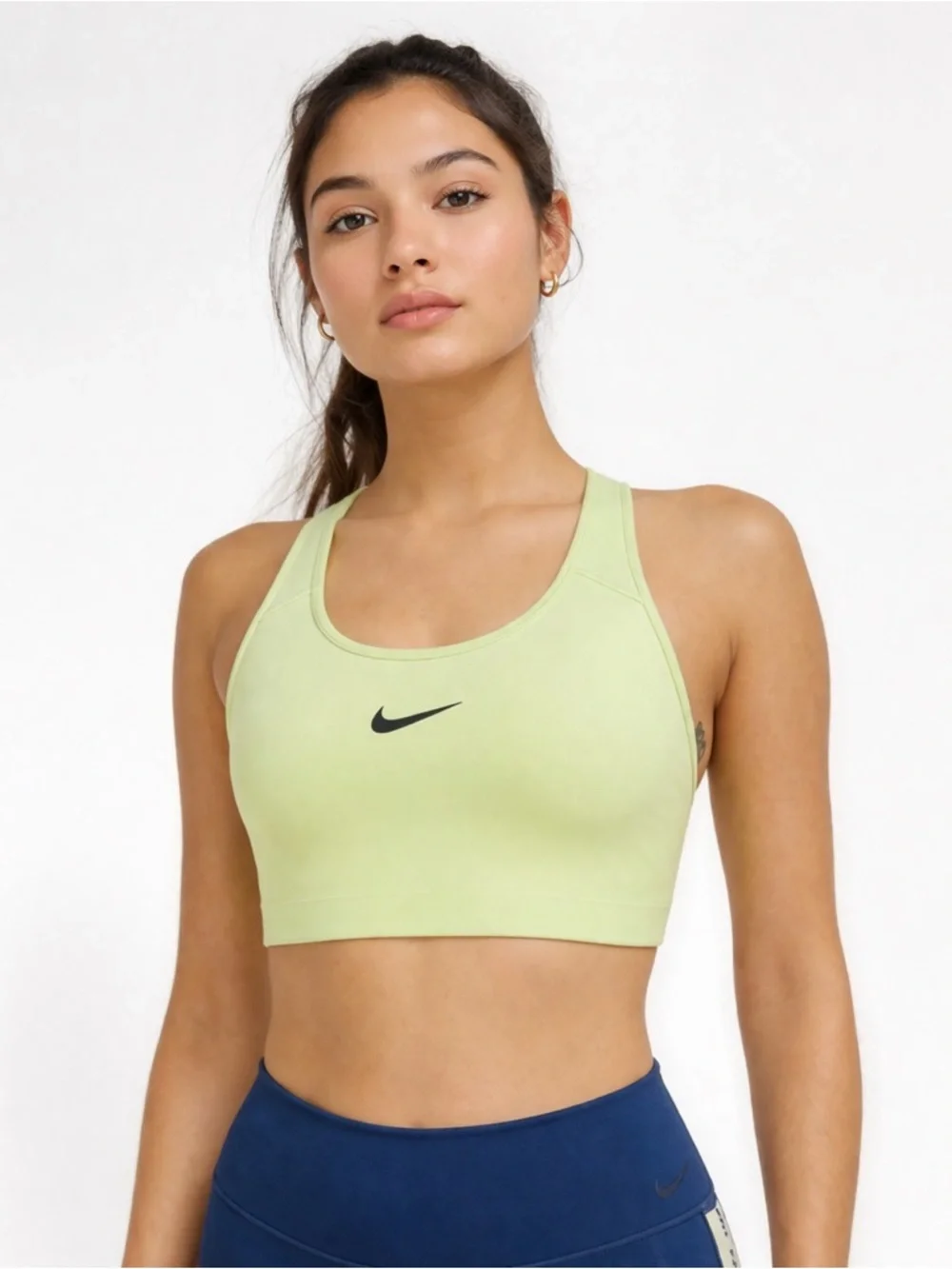 Nike Center Swoosh Sports Bra Womens‎ L Green Athleisure Gym Yoga Padded